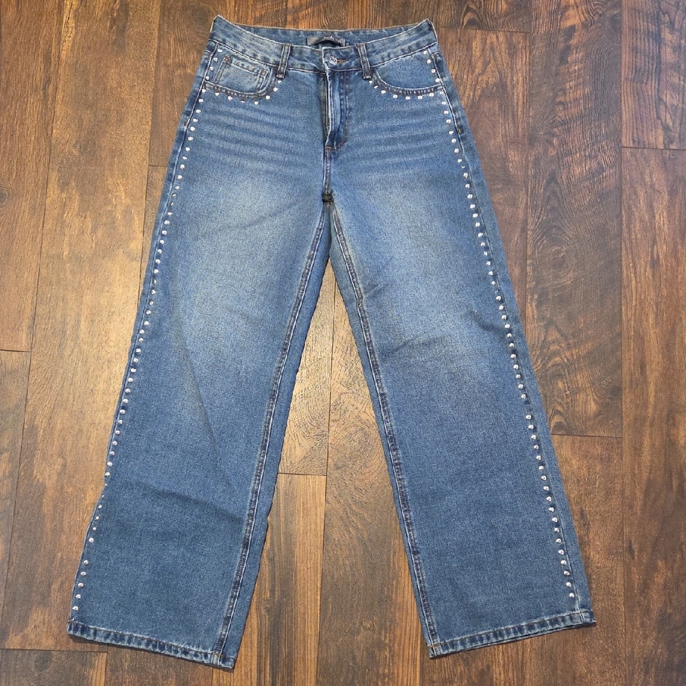 Blue Stud-Trim Wide Leg Junior’s Jeans